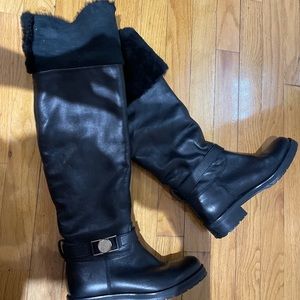 Versace leather black boot with fur size 36